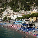 Сasa de vacaciones Casa Laudano *